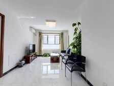 金城华庭高楼层77.44平米精装南向2室2厅1卫品质电梯房