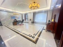 杨村街 双卫 电梯房 居住密度低 装修好 中间楼层 满五