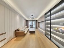 熙华雅苑:全新装修未住过人.位置安静,好楼层.近北门出行方便