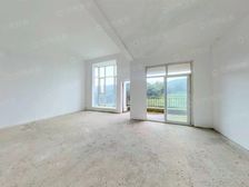 地铁口物业 阳光金地 复式四房 单价低 带大露台