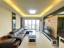 诚心出售 悦峰天誉 保养好 户型对流 送面积多 近地铁