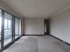 中央公园商务区 必看中粮祥云横厅四房 楼下就是地铁 书包房