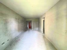 停车方便 医疗配套成熟 大两居 南向采光好 商品住宅 满五