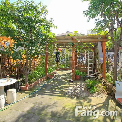 王府园中园 五区 小联排大庭院 联排别墅 有委托有钥匙方便看