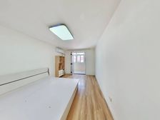 上海道 向荣里 1室1厅 精装修 业主着急出售随时看