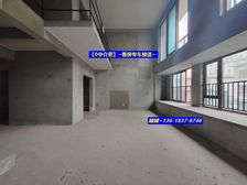 (刘家坪轻轨,次新洋墅大横厅)品质小区!砍价直接来电娟娟