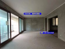 (刘家坪轻轨,大平层横厅2T2户)次新品质小区