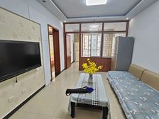 七中学区翡翠庄园中间楼层两居室南北通透老证送储间