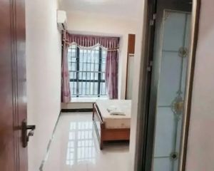 东苑花园免费车位拎包入住南北朝向电梯房