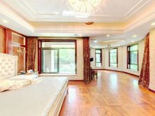 0收费满五 车位充足 精装可拎包入住 商品房 交通便捷