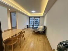 绿地波洛克公馆 电梯两房两卫 高楼层采光视野好 随时看房