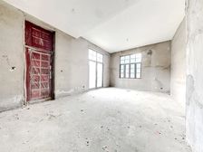 绿地山鼎庄园 4室2厅0卫 毛坯 450万元 359平米