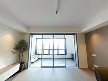 满五 商品房 精装可拎包入住 出行方便 带电梯 南北通透
