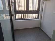 江北区观音桥商圈 煌华晶萃城 三房工抵房急售