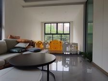 龙湖郦江 100万 3室2厅3卫 精装修,阔绰客厅,超大阳台