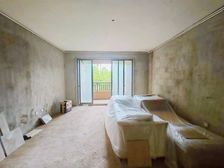 220万绿地悦城A区 产权清晰 南北通透 近地铁 满二