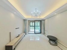 葛洲坝豪宅 飞机户型送产权车位 清爽装修全送 位置佳 诚心卖