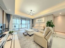 星翠澜庭:园区次新.楼层好.采光充足.拎包入住.有固定车位!