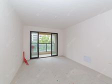 龙湖景粼天著南向三居 毛坯低层满二住宅