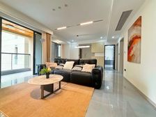 国庆急售!拼手速哦 次新小区 婚房装修未住人丶朝中庭