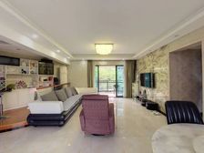 深航御花园 4室1厅 157.19平