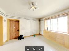 西工区 王城大道 行署路1号院 中间楼层 4室 低价出售