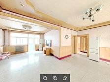 西工区 王城大道凯旋西路口 4楼 三室双气房 低价出售52万