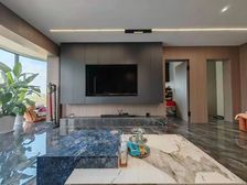 爱丁堡润峰苑 新上4复5 豪华装修 送三个露台 三新书包房