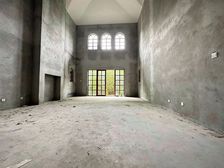 华亭别墅 小区临河位置 挑空客厅 松江高端别墅群 环绕式花园