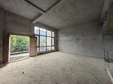 保利山水城(别墅)次顶层,采光观景好,双卧客厅朝南,南向面