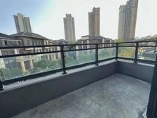 悠山美地花园(别墅)中间楼层低密度有赠送户型方正