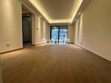 (房东诚售)地段 好 靠近万达 次新房 税费各付