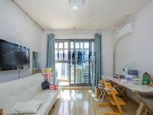 电梯房,南北通透,品质小区,交通便利