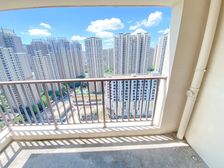 毛坯单价9千多 吾悦旁 香聚雅苑三房二卫 满2有钥匙