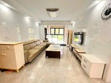 新力花园 117.71平4居 南北向精装修 着急出售