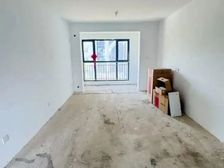 23 23 急售 急售 出售 价格好商量 刚需小三居 。