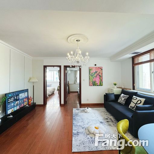 银城大厦找韩雨2居室万象城五四广场香港中路奥帆地铁口电梯银座