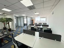 南开慧谷大厦 精装修带家具 D铁上盖 车位充足 免费选址