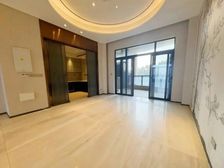 华标峰湖御境 诚心出售 送车位送家私家电 价格可谈 包税南向