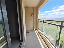 新上 47万带走东原洋房三房 视野开阔 性价比非常高