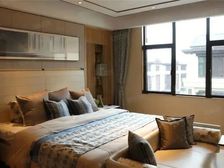 送车位低于市场价20W!马尔代夫70年别墅!中式别院豪宅