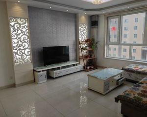 看房方便 大客厅 明厨房 精装修