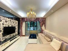 保利香雪带私家大露台200平方