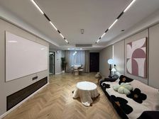 新上带产权车位的三房,视野好,看房方便价格好谈