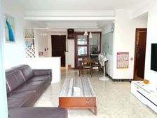 骏景湾中精品靓野,可拎包入住。景观一流,光线非常好,空间大