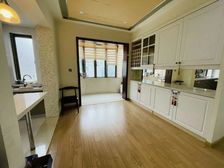 点章图像,别墅里面的洋房,精装二房,带车位,看房方便