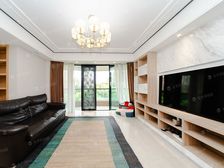 杨东笋盘专属委托 精装四房 拎包入住 带产权车位