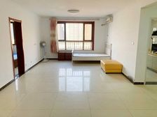 精装修诚心出售中间楼层