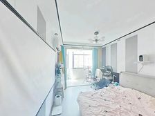 双南卧室!有车位,门口上适存,满五年,近2号北新泾站 方便看