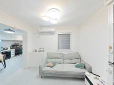 金杨新村十一街坊 65平2居 南向精装修 自住保养好